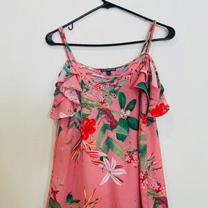 CUTE SUMMER PINK FLORAL TOP FROM EXPRESS